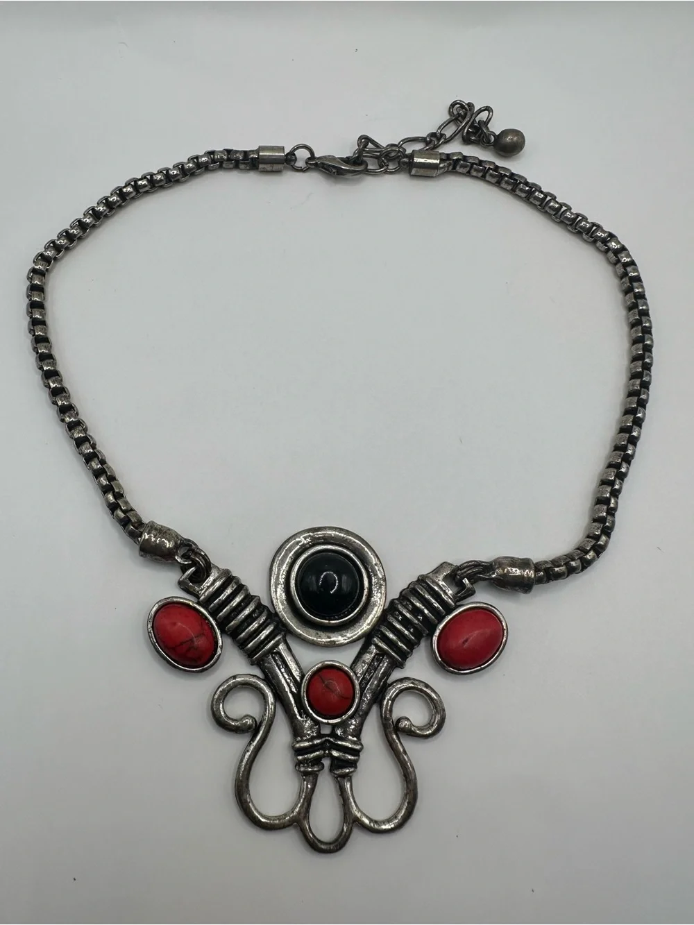Boho Chunky Silver Tone Red & Black Stone Pendant Necklace